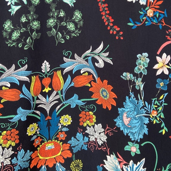 Zara Floral Mini Dress - Picture 2 of 9